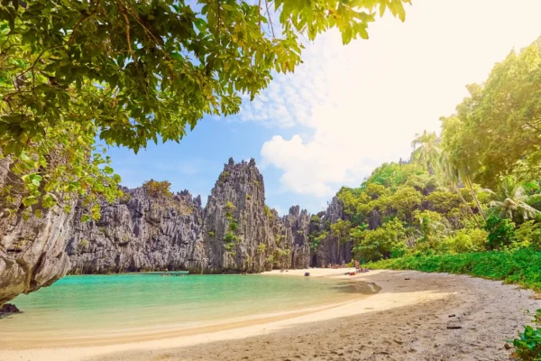 sunny day at hidden beach